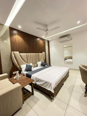 Hotel platinum inn